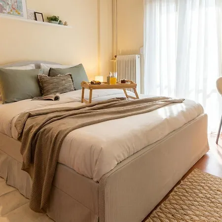 Refined Urban Stay,heart Of The *
